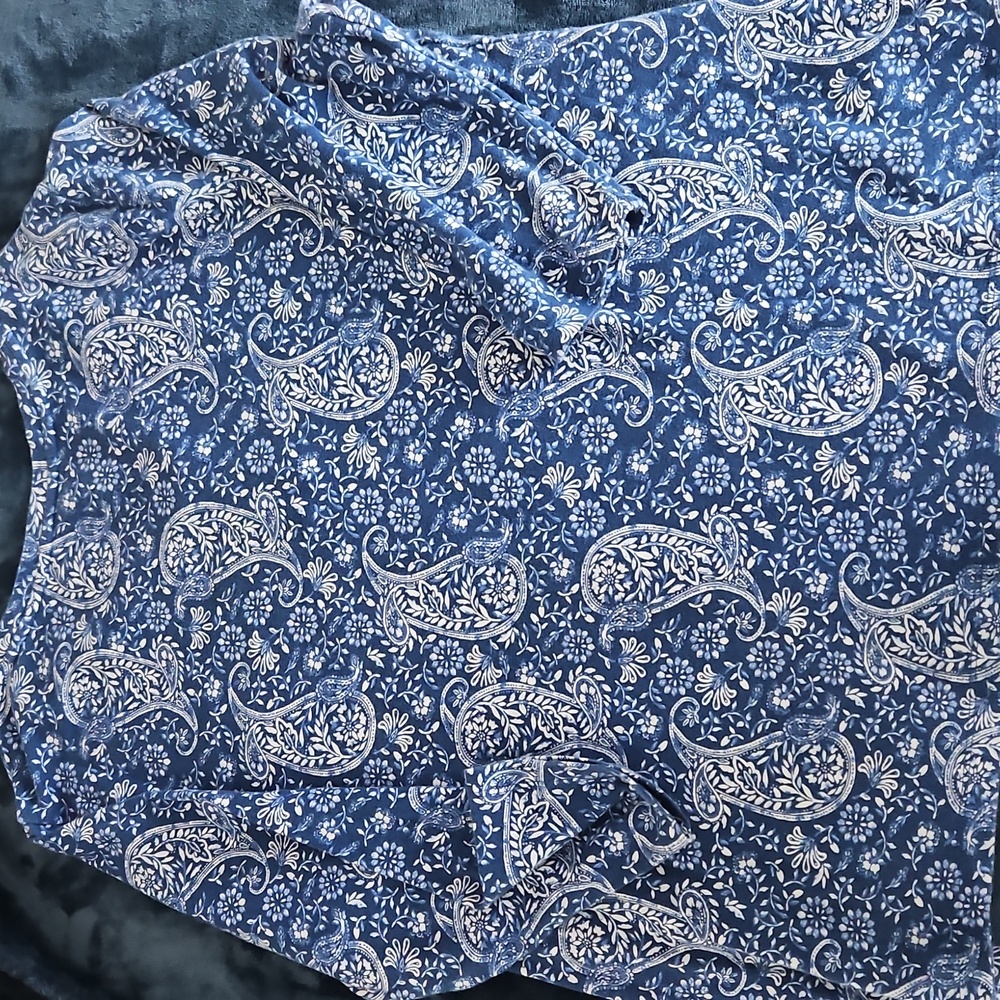 Croft & Barrow Women's Paisley and Floral Tops - Blue, Orange, Black Set Of 3 - Picture 8 of 9